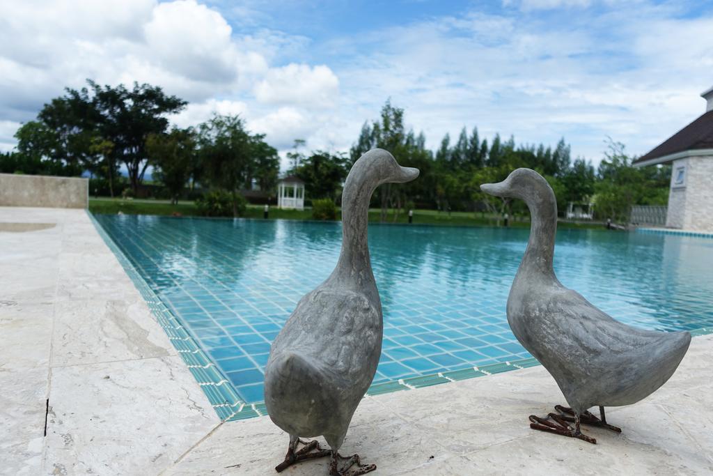 Baan Rub Lom By Jane Apartment Pakchong Luaran gambar