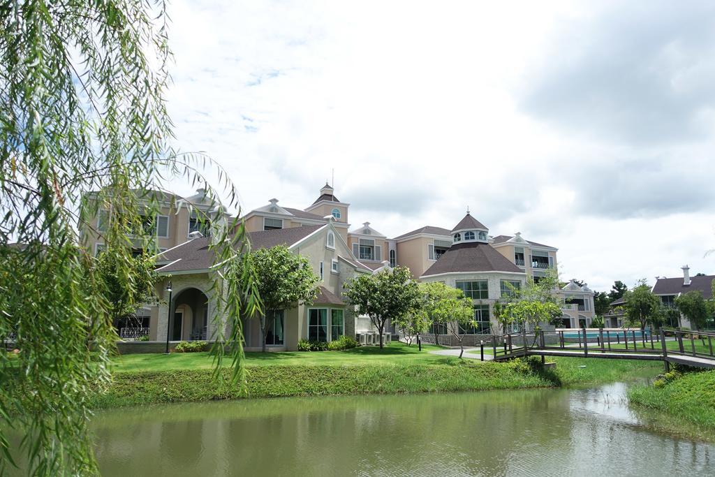 Baan Rub Lom By Jane Apartment Pakchong Luaran gambar